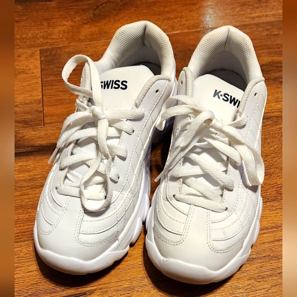 Womens K Swiss size 10